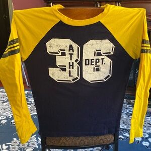 The children’s place boys size XL 14. Approx 23 inches long.